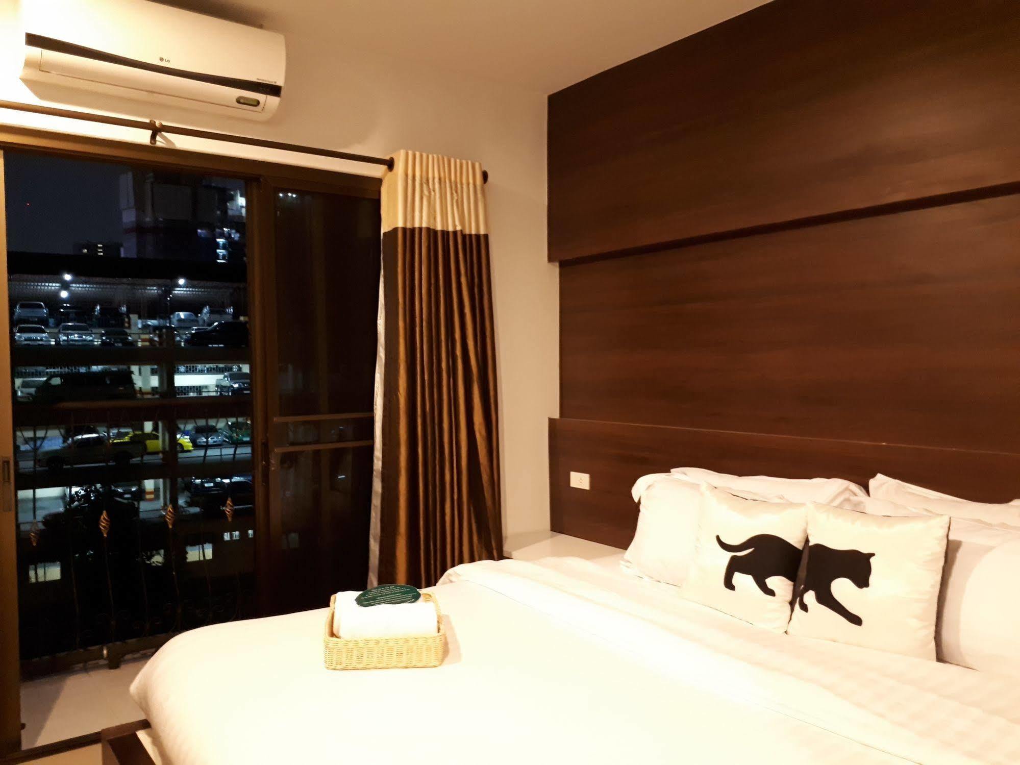 Bed By City Hotel Bangkok Eksteriør billede